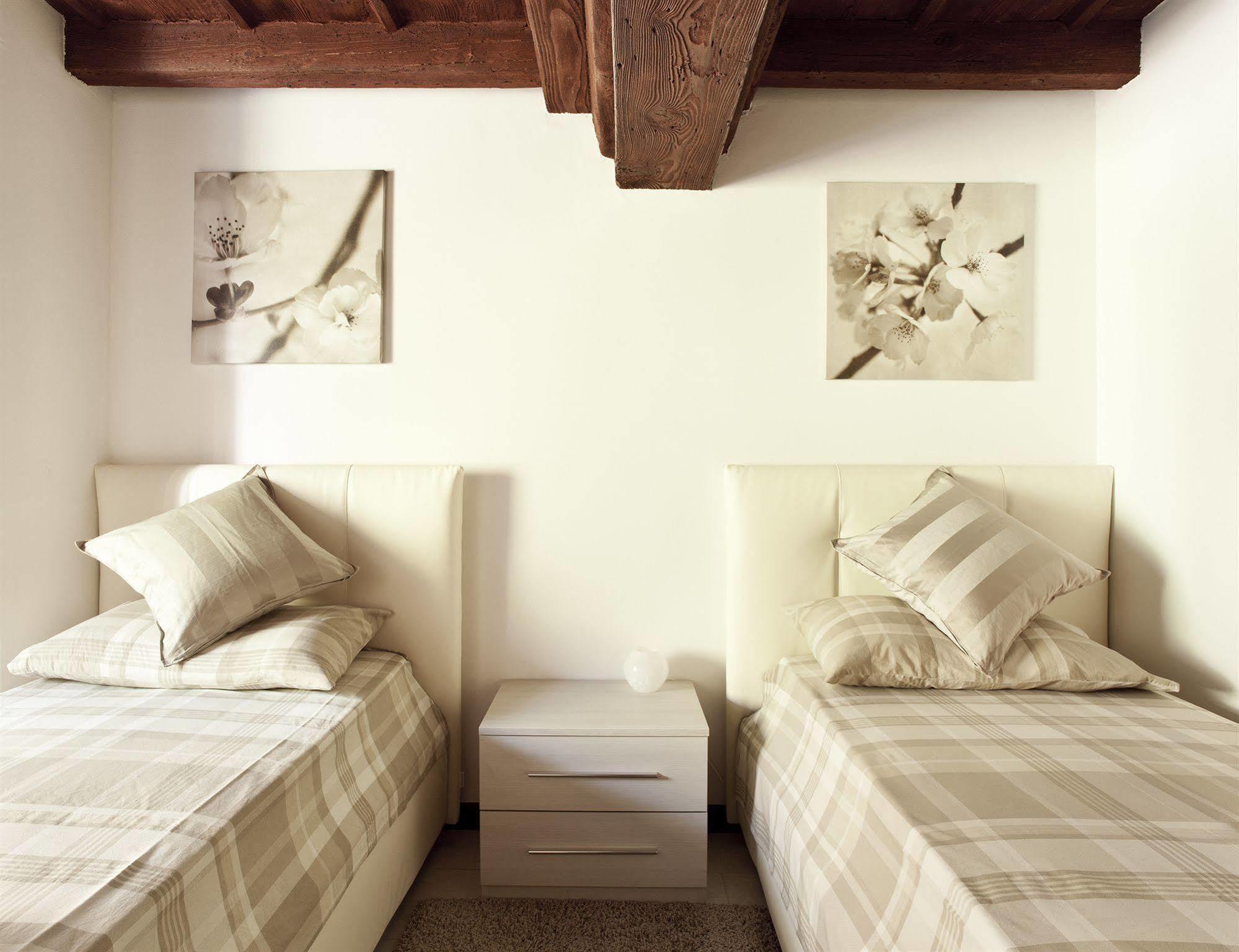 Italianway-Borgospesso Apartment Milan Exterior photo