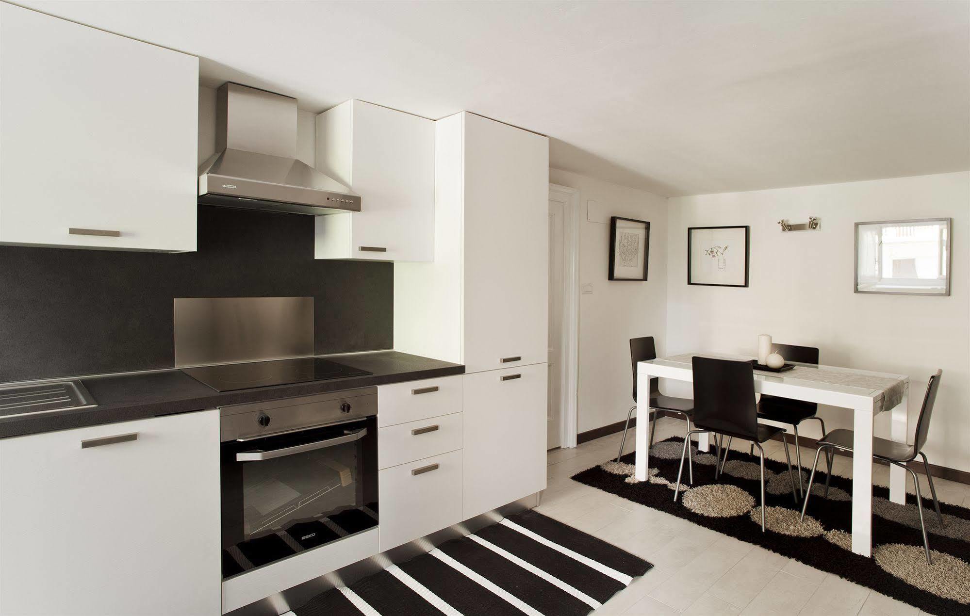 Italianway-Borgospesso Apartment Milan Exterior photo